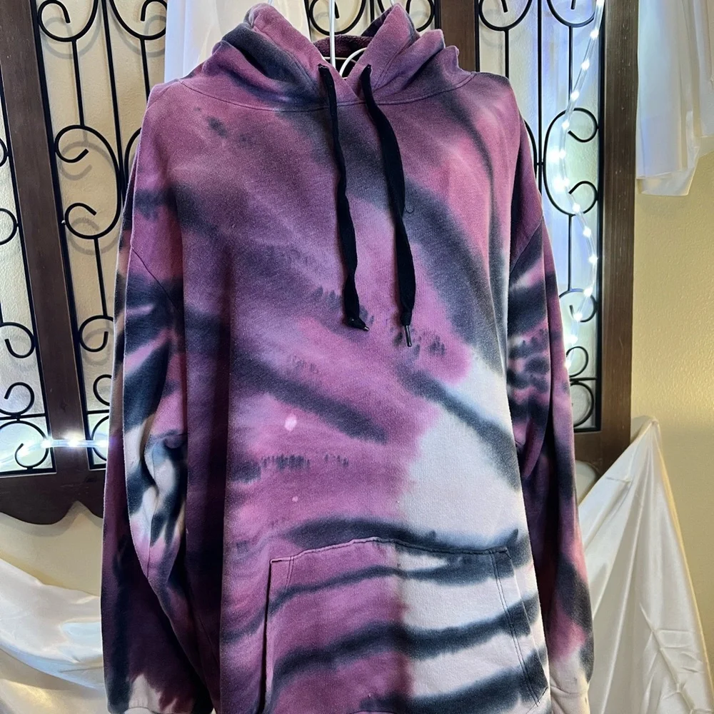 PINK Victoria's Secret Cozy Purple Hoodie - Picture 1 of 7